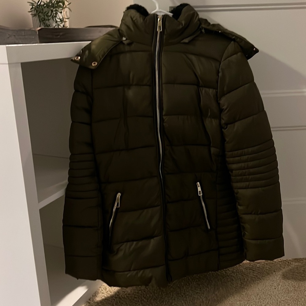 Army green jacket with removable hood